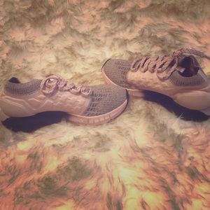 Under Armour Speedform 2.0